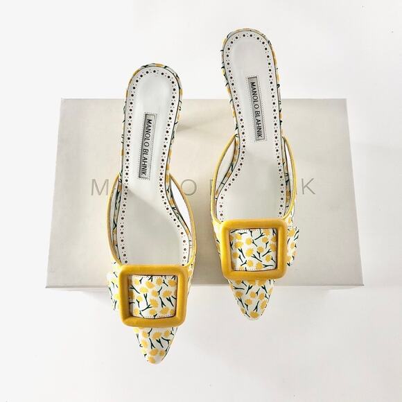 Manolo Blahnik Maysalebi Yellow Flower Print Slip On Kitten Heel Mules 37.5 - Picture 2 of 9